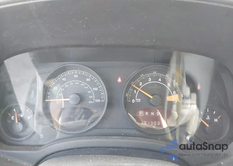 2016 Jeep Compass Sport z USA, uszkodzony, nr VIN 1C4NJCBAXGD568401